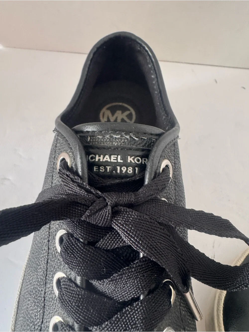 MICHAEL Michael Kors Black MK Logo Low Top Sneakers Shoes Women's Size 6.5M